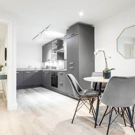 Exoticstay Apartments- 5* Elegant Luxury Centrally Located 2-Bedroom Apt Birmingham Exteriör bild