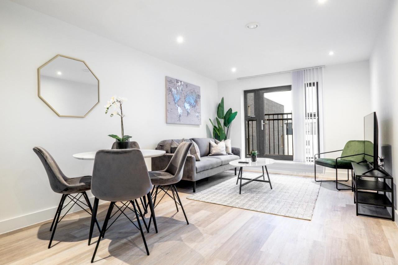 Exoticstay Apartments- 5* Elegant Luxury Centrally Located 2-Bedroom Apt Birmingham Exteriör bild
