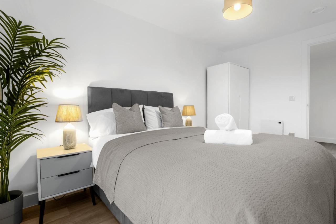 Exoticstay Apartments- 5* Elegant Luxury Centrally Located 2-Bedroom Apt Birmingham Exteriör bild