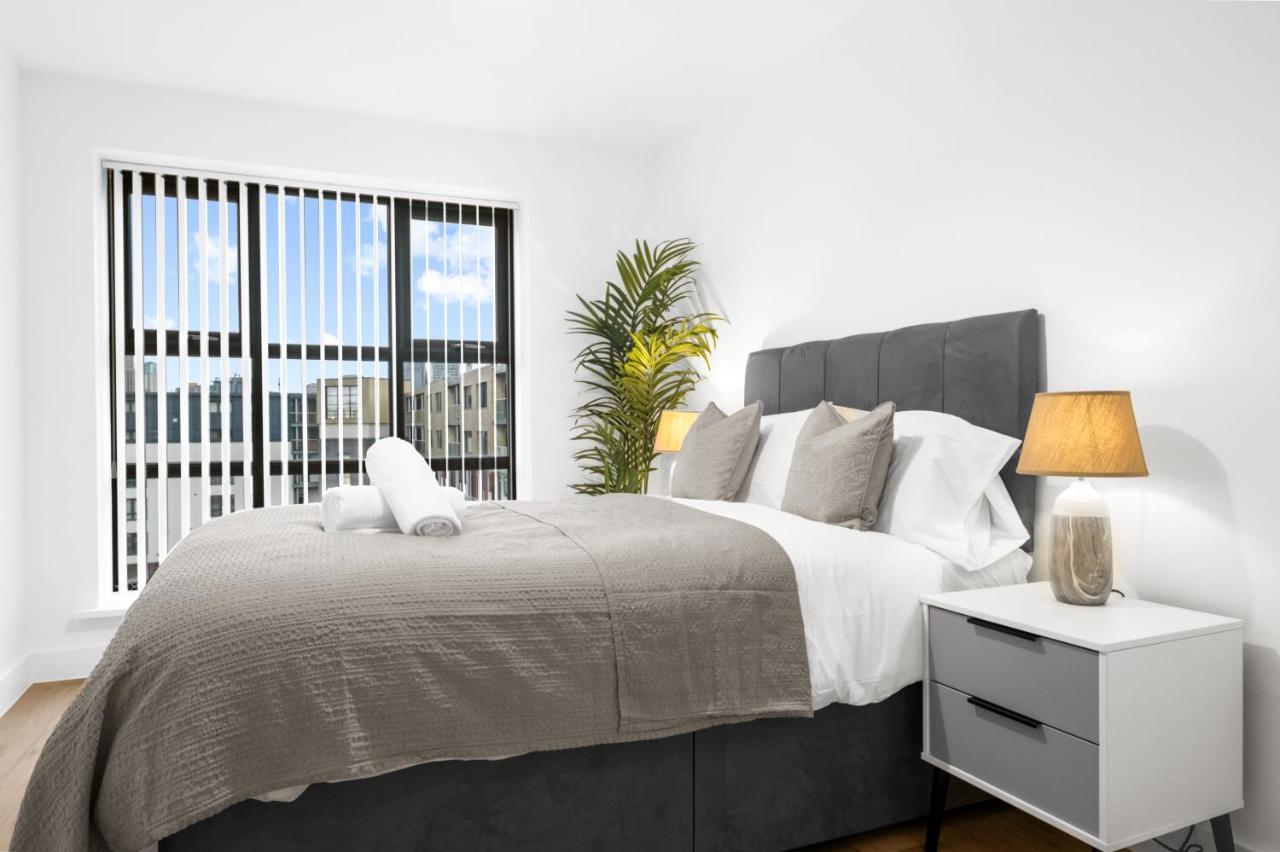 Exoticstay Apartments- 5* Elegant Luxury Centrally Located 2-Bedroom Apt Birmingham Exteriör bild